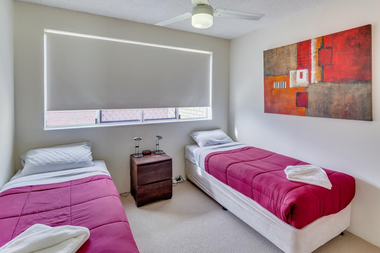 Cheltenham Apartments Caloundra Kültér fotó